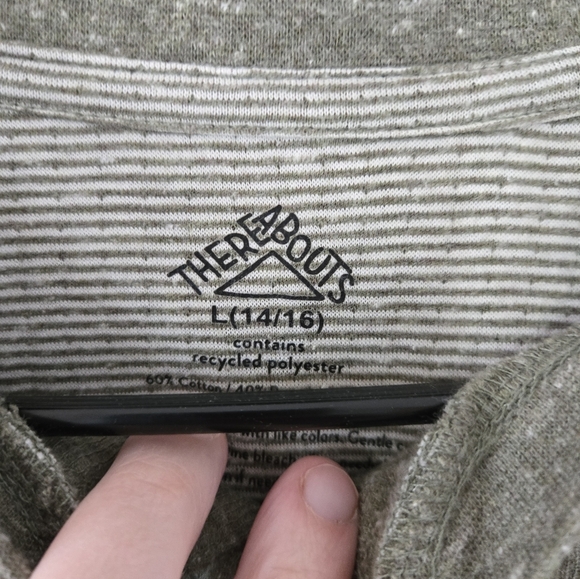 Green Striped Lounge Set - Picture 3 of 6